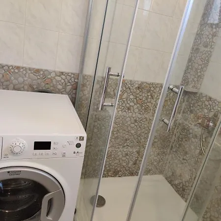 Lovely 1-bed Palm Garden House In Perivolialarnaka لارنكا