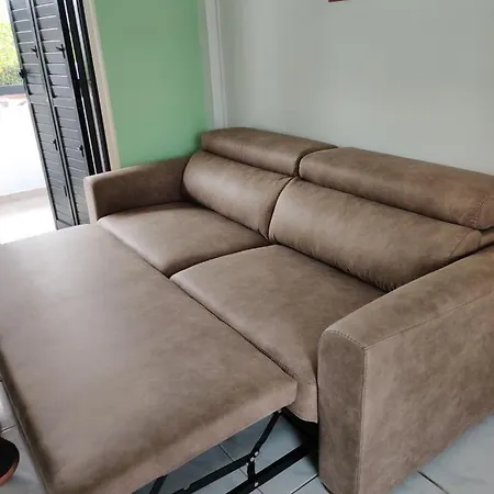 Lovely 1-bed Palm Garden House In Perivolialarnaka * لارنكا
